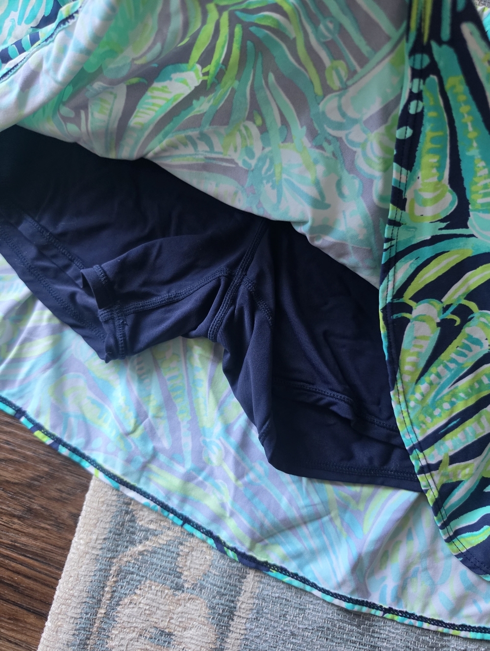 Lilly Pulitzer Luxletic Skort - Picture 3 of 5